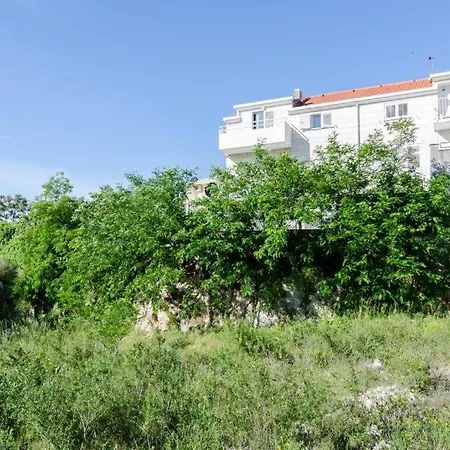 Dea Apartment